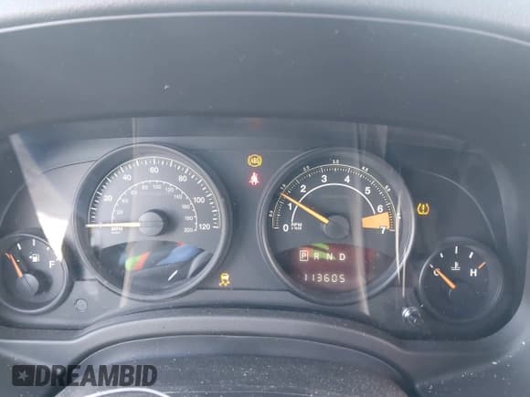 ✅ 2016 Jeep Patriot Sport • VIN: 1C4NJPBA6GD512835 • Lot: 43521747. Listed on IAAI with 113,605 mi. Free auction sales archive from the USA and detailed vehicle history report at DreamBid. Image 7.