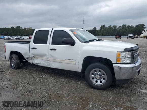 ✅ 2012 Chevrolet Silverado 1500 LS • VIN: 3GCPCREA1CG210649 • Lot: 81930695. Listed on Copart with 230,641 mi. Free auction sales archive from the USA and detailed vehicle history report at DreamBid. Image 4.
