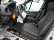 ✅ 2021 Mercedes-Benz Sprinter Cargo • VIN: W1Y70BGY4MT063964 • Lot: 46376145. Wystawiony na Copart z przebiegiem Nie podano. Bezpłatny archiwum sprzedaży aukcyjnych z USA i szczegółowy raport historii pojazdu na DreamBid. Zdjęcie 7.