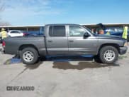 ✅ 2001 Dodge Dakota Sport • VIN: 1B7HL2AX51S333575 • Lot: 41782582. Wystawiony na IAAI z przebiegiem 291 640 mil. Bezpłatny archiwum sprzedaży aukcyjnych z USA i szczegółowy raport historii pojazdu na DreamBid. Zdjęcie 13.