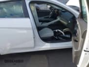 ✅ 2025 Hyundai Elantra Limited • VIN: KMHLP4DG6SU025659 • Лот: 43332678. Опубликован ранее на IAAI с пробегом 1 154 миль. Бесплатный доступ к архиву аукционных продаж из США и подробный отчёт об истории автомобиля на DreamBid. Изображение 5.