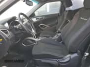 ✅ 2013 Hyundai Veloster w/Black Int • VIN: KMHTC6AD5DU128883 • Lot: 90024835. Wystawiony na Copart z przebiegiem 75 795 mil. Bezpłatny archiwum sprzedaży aukcyjnych z USA i szczegółowy raport historii pojazdu na DreamBid. Zdjęcie 7.