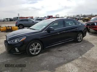 ✅ 2018 Hyundai Sonata Limited • VIN: 5NPE34AF3JH670685 • Lot: 45839193. Listed on Copart with 58,898 mi. Free auction sales archive from the USA and detailed vehicle history report at DreamBid. Image 1.