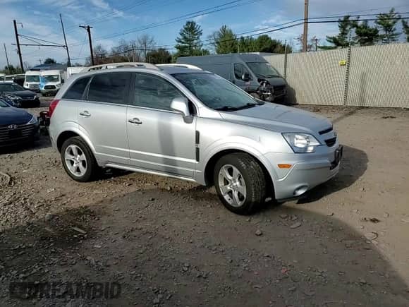 2014 Chevrolet Captiva Sport LT с VIN 3GNAL3EK2ES643948, выставлен на аукционе Copart как лот 80722374 с пробегом 128 560 миль миль и Списание • Salvage title. История ставок и продаж доступна на DreamBid. Изображение 12.