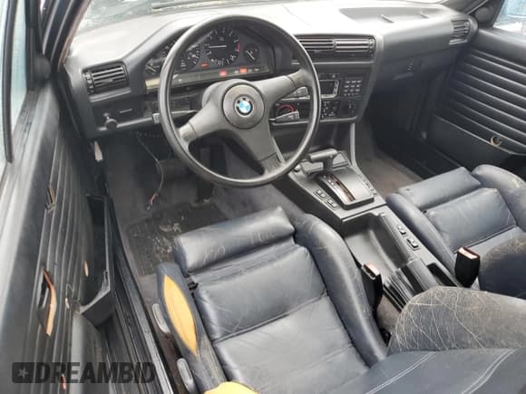✅ 1988 BMW 3 Series • VIN: WBABB2307J8861251 • Lot: 72175254. Listed on Copart with 168,465 mi. Free auction sales archive from the USA and detailed vehicle history report at DreamBid. Image 8.