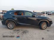 ✅ 2021 Lexus NX 300 • VIN: JTJDARBZ5M5033547 • Lot: 43217620. Wystawiony na IAAI z przebiegiem 36 685 mil. Bezpłatny archiwum sprzedaży aukcyjnych z USA i szczegółowy raport historii pojazdu na DreamBid. Zdjęcie 12.
