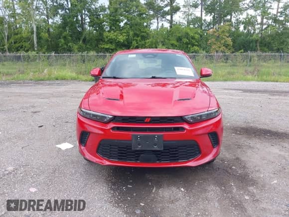 ✅ 2024 Dodge Hornet R/T • VIN: ZACPDFCW0R3A31267 • Lot: 43054322. Wystawiony na IAAI z przebiegiem 33 581 mil mil. Skorzystaj z bezpłatnego archiwum sprzedaży aukcyjnych z USA i zobacz szczegółowy raport historii pojazdu na DreamBid. Zdjęcie 12.