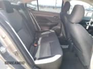 ✅ 2021 Nissan Versa SV • VIN: 3N1CN8EV9ML826603 • Lot: 81665315. Listed on Copart with 73,723 mi. Free auction sales archive from the USA and detailed vehicle history report at DreamBid. Image 10.