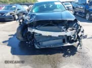 ✅ 2023 BMW 2 Series 228i • VIN: WBA53AK00P7M31999 • Lot: 43120174. Wystawiony na IAAI z przebiegiem 40 341 mil. Bezpłatny archiwum sprzedaży aukcyjnych z USA i szczegółowy raport historii pojazdu na DreamBid. Zdjęcie 6.