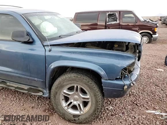 ✅ 2003 Dodge Durango R/T • VIN: 1D8HS78ZX3F506804 • Lot: 42426175. Wystawiony na Copart z przebiegiem 163 933 mil. Bezpłatny archiwum sprzedaży aukcyjnych z USA i szczegółowy raport historii pojazdu na DreamBid. Zdjęcie 11.