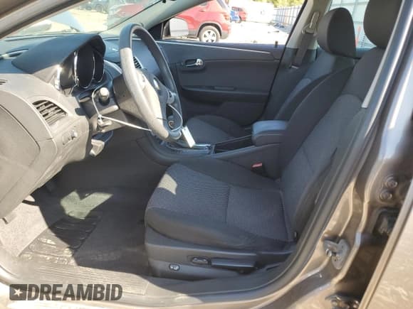 ✅ 2011 Chevrolet Malibu 1LT • VIN: 1G1ZC5E14BF268166 • Lot: 87181105. Listed on Copart with 54,445 mi. Free auction sales archive from the USA and detailed vehicle history report at DreamBid. Image 7.