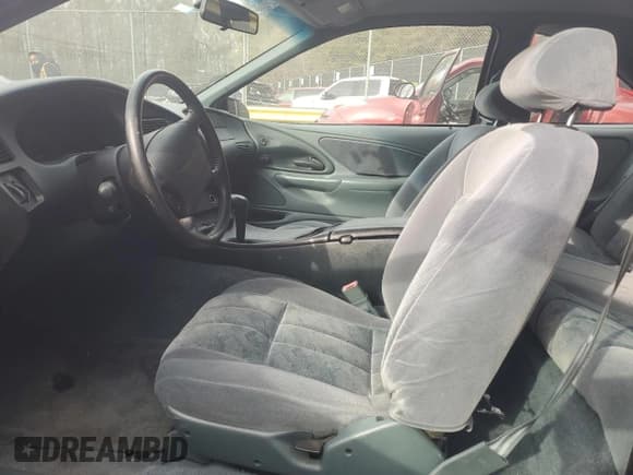 ✅ 1997 Ford Thunderbird LX • VIN: 1FALP6245VH171563 • Лот: 81970734. Опубликован ранее на Copart с пробегом 67 304 миль. Бесплатный доступ к архиву аукционных продаж из США и подробный отчёт об истории автомобиля на DreamBid. Изображение 7.