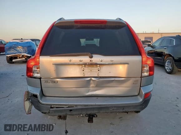 ✅ 2010 Volvo XC90 I6 • VIN: YV4982CZXA1533875 • Лот: 92310785. Опубликован ранее на Copart с пробегом 129 132 миль. Бесплатный доступ к архиву аукционных продаж из США и подробный отчёт об истории автомобиля на DreamBid. Изображение 6.