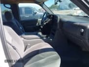 ✅ 2005 GMC Sierra 1500 SLT • VIN: 2GTEC13TX51126662 • Лот: 43620463. Опубликован ранее на IAAI с пробегом 135 554 миль. Бесплатный доступ к архиву аукционных продаж из США и подробный отчёт об истории автомобиля на DreamBid. Изображение 5.