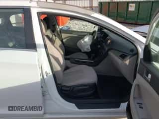 2016 Hyundai Sonata SE with VIN 5NPE24AF7GH336591, listed as a IAAI auction lot 43367139 with 105,247 mi miles and . Bid and sale history available at DreamBid. Image 5.