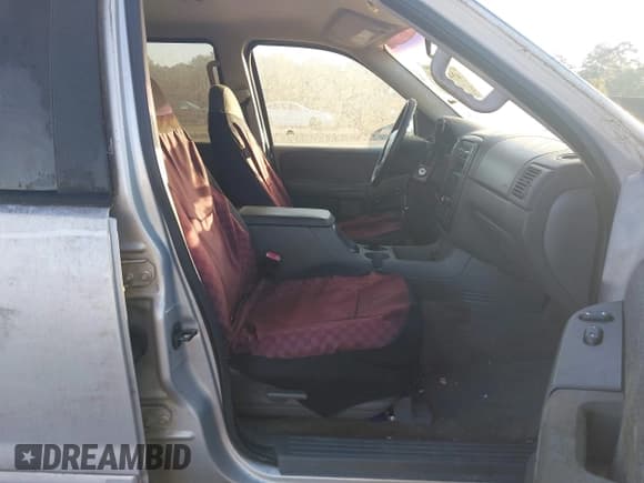 ✅ 2002 Ford Explorer XLS • VIN: 1FMZU62E12UA27738 • Лот: 43410344. Опубликован ранее на IAAI с пробегом 318 774 миль. Бесплатный доступ к архиву аукционных продаж из США и подробный отчёт об истории автомобиля на DreamBid. Изображение 5.