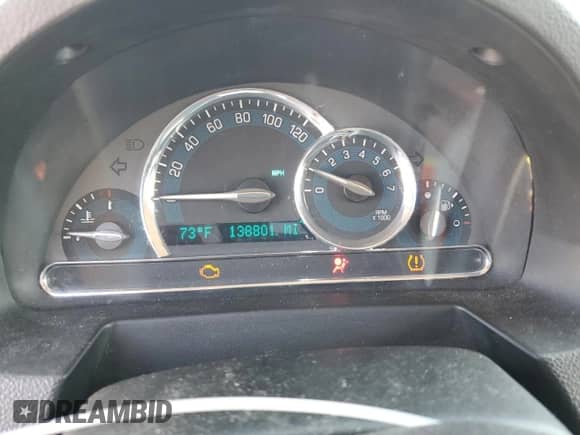 2009 Chevrolet HHR LS z VIN 3GNCA13B39S601056, wystawiony jako Copart lot #74245364 z przebiegiem 138 801 mil mil oraz Czysty tytuł • Clean title. Historia ofert i sprzedaży dostępna na DreamBid. Obrazek 9.