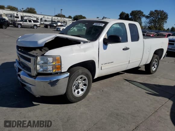 ✅ 2013 Chevrolet Silverado 1500 LT • VIN: 1GCRCSEA4DZ272337 • Lot: 74053674. Listed on Copart with 236,566 mi. Free auction sales archive from the USA and detailed vehicle history report at DreamBid. Image 1.