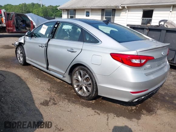 ✅ 2015 Hyundai Sonata Limited • VIN: 5NPE34AB4FH134591 • Лот: 42466774. Опубликован ранее на IAAI с пробегом 64 561 миль. Бесплатный доступ к архиву аукционных продаж из США и подробный отчёт об истории автомобиля на DreamBid. Изображение 3.