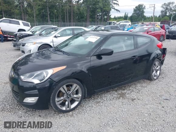 ✅ 2012 Hyundai Veloster w/Gray Int • VIN: KMHTC6AD4CU062034 • Lot: 42371790. Wystawiony na IAAI z przebiegiem 116 861 mil. Bezpłatny archiwum sprzedaży aukcyjnych z USA i szczegółowy raport historii pojazdu na DreamBid. Zdjęcie 2.