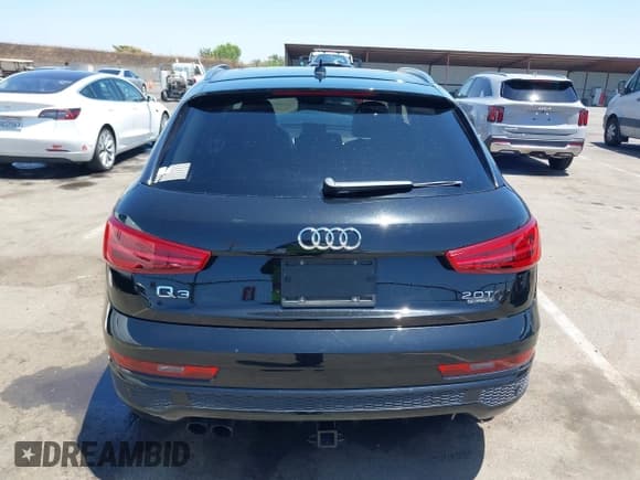 ✅ 2016 Audi Q3 Prestige • VIN: WA1GFCFS9GR003647 • Lot: 42619648. Listed on IAAI with 81,060 mi. Free auction sales archive from the USA and detailed vehicle history report at DreamBid. Image 15.