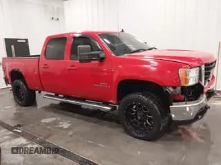 ✅ 2008 GMC Sierra 2500HD SLE1 • VIN: 1GTHK23608F142821 • Lot: 41253979. Wystawiony na IAAI z przebiegiem 282 703 mil. Bezpłatny archiwum sprzedaży aukcyjnych z USA i szczegółowy raport historii pojazdu na DreamBid. Zdjęcie 1.