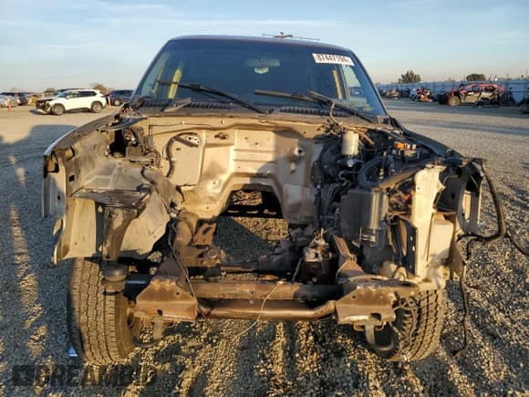 ✅ 2000 GMC Sierra 1500 SLE • VIN: 1GTEK14TXYZ273870 • Лот: 87447194. Опубликован ранее на Copart с пробегом Не указан. Бесплатный доступ к архиву аукционных продаж из США и подробный отчёт об истории автомобиля на DreamBid. Изображение 5.