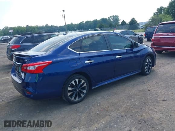 ✅ 2019 Nissan Sentra SV • VIN: 3N1AB7AP0KY297690 • Лот: 42652697. Опубликован ранее на IAAI с пробегом 78 707 миль. Бесплатный доступ к архиву аукционных продаж из США и подробный отчёт об истории автомобиля на DreamBid. Изображение 4.