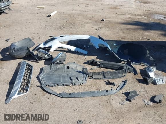 ✅ 2016 Volkswagen Beetle Dune • VIN: 3VWS17AT8GM632868 • Lot: 43810321. Listed on IAAI with 75,311 mi. Free auction sales archive from the USA and detailed vehicle history report at DreamBid. Image 12.