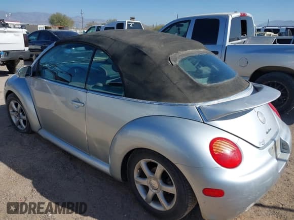 ✅ 2004 Volkswagen Beetle GLS Turbo • VIN: 3VWCD21Y34M300181 • Lot: 41383155. Listed on IAAI with 115,430 mi. Free auction sales archive from the USA and detailed vehicle history report at DreamBid. Image 3.