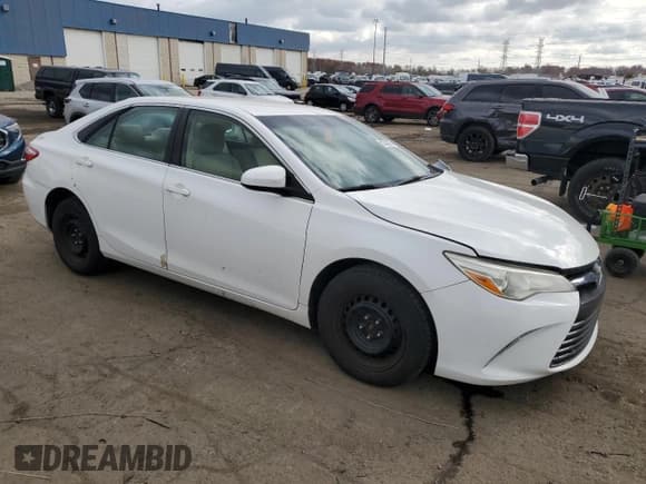 ✅ 2015 Toyota Camry LE • VIN: 4T4BF1FK4FR478236 • Lot: 92242085. Listed on Copart with 129,098 mi. Free auction sales archive from the USA and detailed vehicle history report at DreamBid. Image 4.