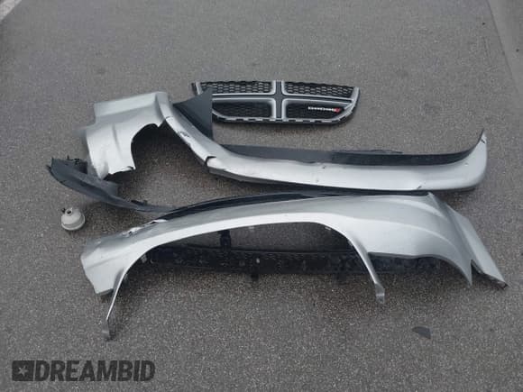 ✅ 2015 Dodge Grand Caravan R/T • VIN: 2C4RDGEG8FR704651 • Лот: 43099278. Опубликован ранее на IAAI с пробегом 187 475 миль. Бесплатный доступ к архиву аукционных продаж из США и подробный отчёт об истории автомобиля на DreamBid. Изображение 12.