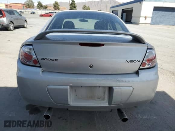 2005 Dodge Neon SXT z VIN 1B3ES56C45D268209, wystawiony jako Copart lot #51127945 z przebiegiem 210 166 mil mil oraz Szkoda całkowita • Salvage title. Historia ofert i sprzedaży dostępna na DreamBid. Obrazek 6.
