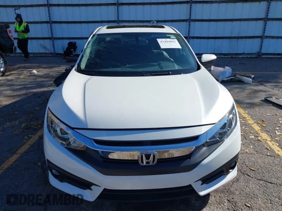 ✅ 2018 Honda Civic EX-L • VIN: JHMFC1F70JX033583 • Lot: 43484862. Listed on IAAI with 45,474 mi. Free auction sales archive from the USA and detailed vehicle history report at DreamBid. Image 12.