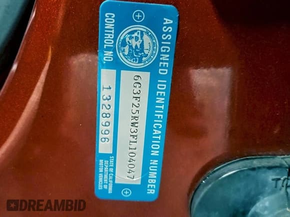 ✅ 2015 Chevrolet SS • VIN: 6G3F25RW3FL104047 • Лот: 97021405. Опубликован ранее на Copart с пробегом 68 892 миль. Бесплатный доступ к архиву аукционных продаж из США и подробный отчёт об истории автомобиля на DreamBid. Изображение 10.