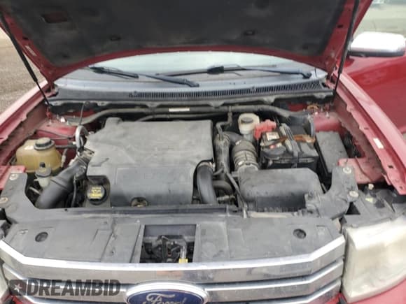 ✅ 2010 Ford Flex Limited • VIN: 2FMHK6DT7ABA79389 • Lot: 86098995. Listed on Copart with 212,060 mi. Free auction sales archive from the USA and detailed vehicle history report at DreamBid. Image 12.