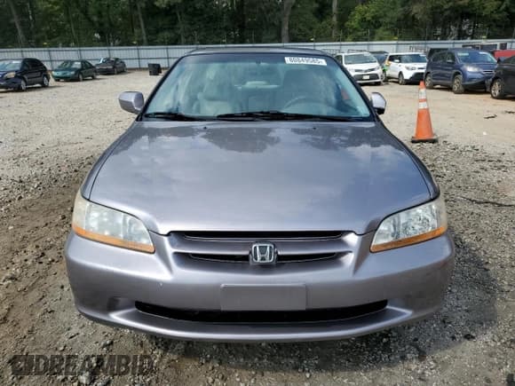 ✅ 2000 Honda Accord EX • VIN: 1HGCG1655YA013285 • Лот: 80849585. Опубликован ранее на Copart с пробегом 247 703 миль. Бесплатный доступ к архиву аукционных продаж из США и подробный отчёт об истории автомобиля на DreamBid. Изображение 5.