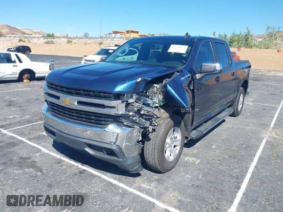 2019 Chevrolet Silverado 1500 LT with VIN 3GCPWCED5KG154759, listed as a IAAI auction lot 43358853 with 80,389 mi miles and . Bid and sale history available at DreamBid. Image 2.