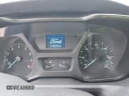 ✅ 2018 Ford Transit • VIN: 1FTYE1YM3JKA11520 • Lot: 42208894. Wystawiony na IAAI z przebiegiem 139 018 mil. Bezpłatny archiwum sprzedaży aukcyjnych z USA i szczegółowy raport historii pojazdu na DreamBid. Zdjęcie 15.