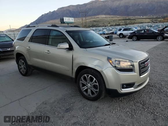 ✅ 2015 GMC Acadia SLT • VIN: 1GKKVSKD7FJ215856 • Lot: 85959515. Listed on Copart with 152,352 mi. Free auction sales archive from the USA and detailed vehicle history report at DreamBid. Image 4.