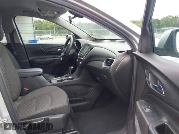 2018 Chevrolet Equinox LT with VIN 3GNAXJEVXJS579848, listed as a IAAI auction lot 43251162 with 237,729 mi miles and . Bid and sale history available at DreamBid. Image 5.