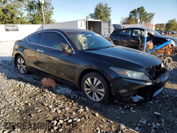 ✅ 2010 Honda Accord EX-L • VIN: 1HGCS1B83AA012060 • Lot: 82205225. Listed on Copart with 213,015 mi. Free auction sales archive from the USA and detailed vehicle history report at DreamBid. Image 4.