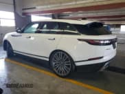 ✅ 2018 Land Rover Range Rover Velar R-Dynamic HSE • VIN: SALYM2RV0JA759043 • Lot: 82174585. Wystawiony na Copart z przebiegiem 71 436 mil. Bezpłatny archiwum sprzedaży aukcyjnych z USA i szczegółowy raport historii pojazdu na DreamBid. Zdjęcie 2.