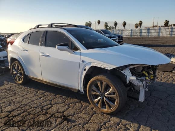 ✅ 2023 Lexus UX 250h F Sport • VIN: JTHB6JBH6P2145508 • Lot: 91287565. Listed on Copart with 41,667 mi. Free auction sales archive from the USA and detailed vehicle history report at DreamBid. Image 4.