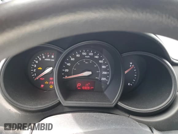 ✅ 2013 Kia Rio LX • VIN: KNADM5A34D6852380 • Lot: 80898245. Wystawiony na Copart z przebiegiem 159 091 mil. Bezpłatny archiwum sprzedaży aukcyjnych z USA i szczegółowy raport historii pojazdu na DreamBid. Zdjęcie 9.