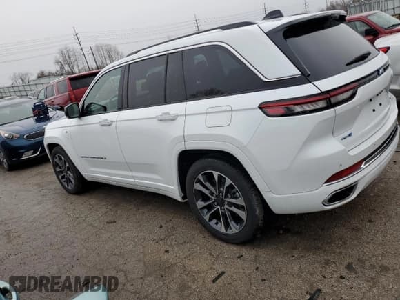 ✅ 2022 Jeep Grand Cherokee Overland • VIN: 1C4RJYD68N8759747 • Lot: 81474773. Listed on Copart with 12,506 mi. Free auction sales archive from the USA and detailed vehicle history report at DreamBid. Image 2.