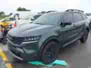 2022 Kia Sorento X-Line S z VIN 5XYRLDLC9NG129612, wystawiony jako IAAI lot #42669526 z przebiegiem 51 432 mil mil oraz . Historia ofert i sprzedaży dostępna na DreamBid. Obrazek 17.