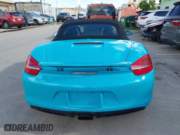 ✅ 2016 Porsche Boxster • VIN: WP0CA2A80GS120874 • Lot: 42992133. Wystawiony na IAAI z przebiegiem 70 166 mil. Bezpłatny archiwum sprzedaży aukcyjnych z USA i szczegółowy raport historii pojazdu na DreamBid. Zdjęcie 17.