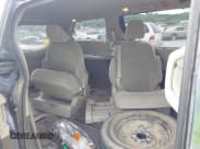 ✅ 2015 Toyota Sienna LE AAS • VIN: 5TDKK3DC3FS638001 • Lot: 42595168. Listed on IAAI with 143,301 mi. Free auction sales archive from the USA and detailed vehicle history report at DreamBid. Image 8.