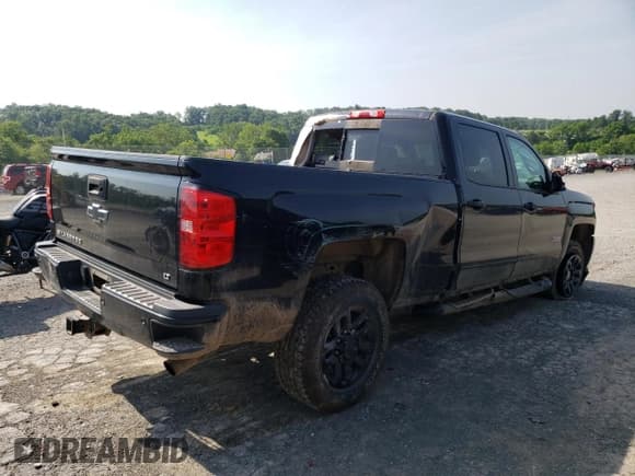 ✅ 2017 Chevrolet Silverado 2500HD LT • VIN: 1GC1KVEG3HF110809 • Lot: 60351175. Listed on Copart with 69,744 mi. Free auction sales archive from the USA and detailed vehicle history report at DreamBid. Image 3.